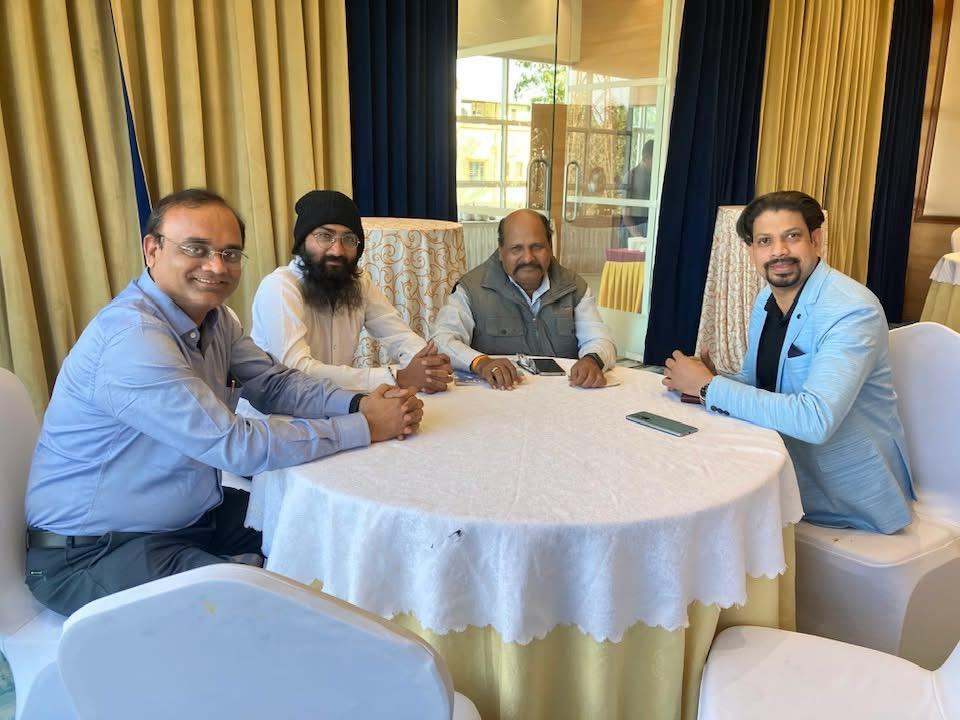 whatsapp image 2025 11 10 at 21.57.46