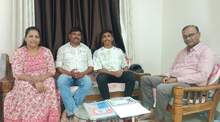 whatsapp image 2025 11 10 at 22.03.20